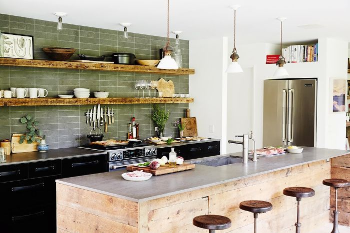 厨房用橄榄油地铁瓷砖后挡板