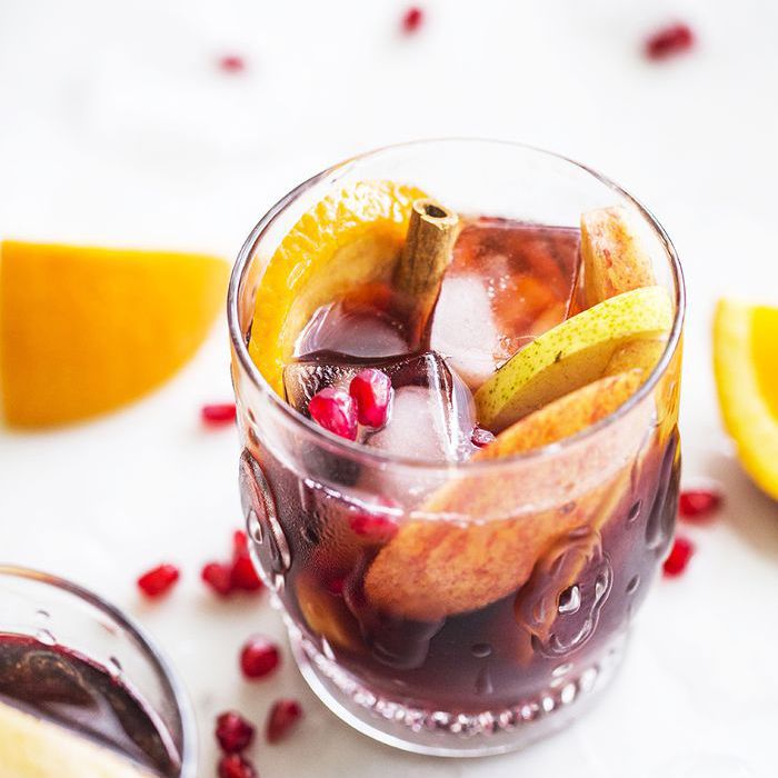 易桑格利亚食谱 - 红酒柑橘石榴桑格利亚