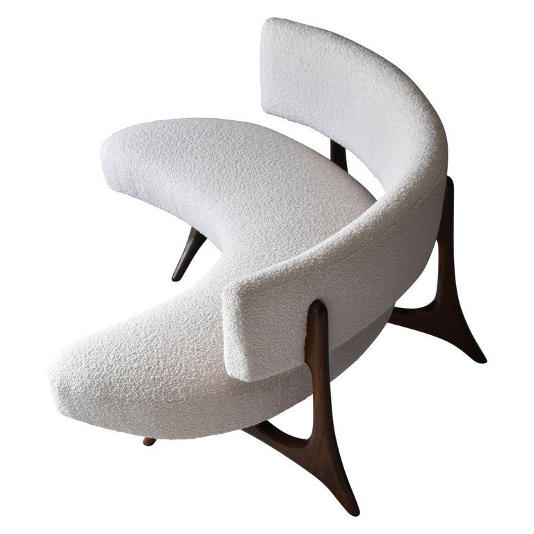 在本世纪中叶浮动沙发