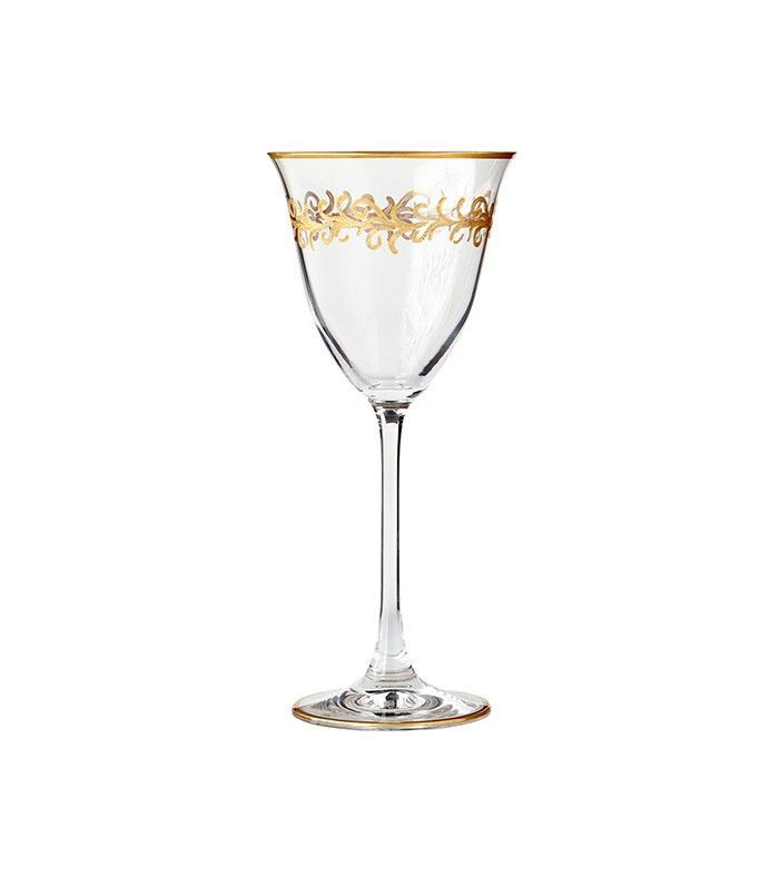 黄金有边缘的酒杯吧