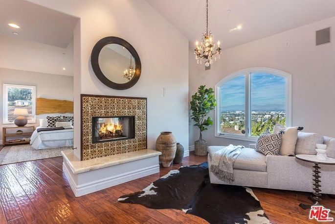 凡妮莎Hugdens主卧室