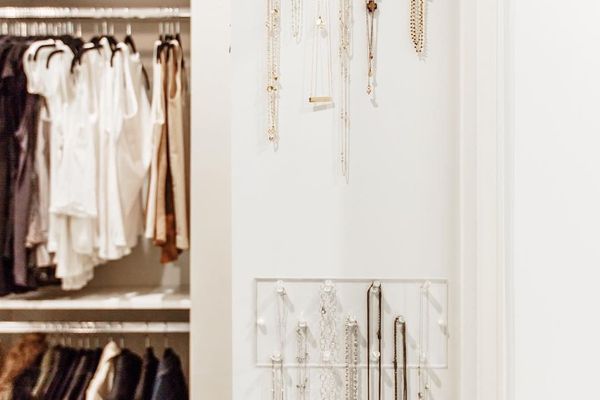 珠宝存放区清理