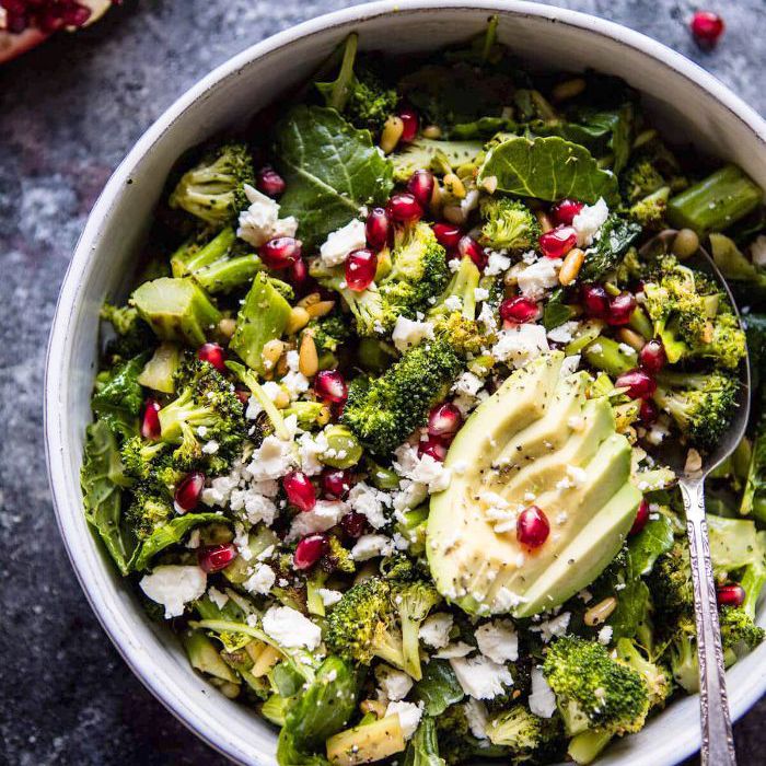 柠檬蒜烤西兰花沙拉