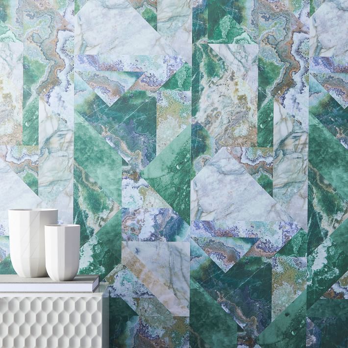 蓝色和图形大理石图案的紫色壁纸。