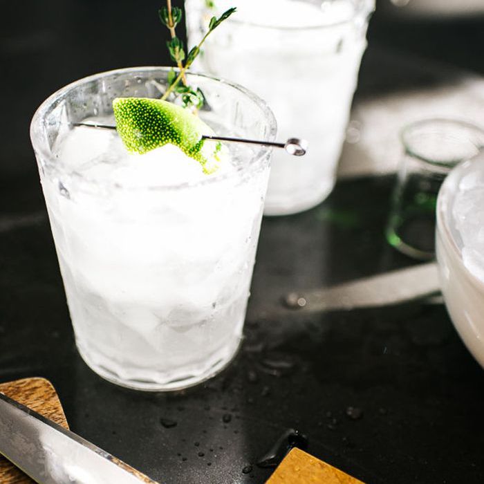 百里香杜松子酒