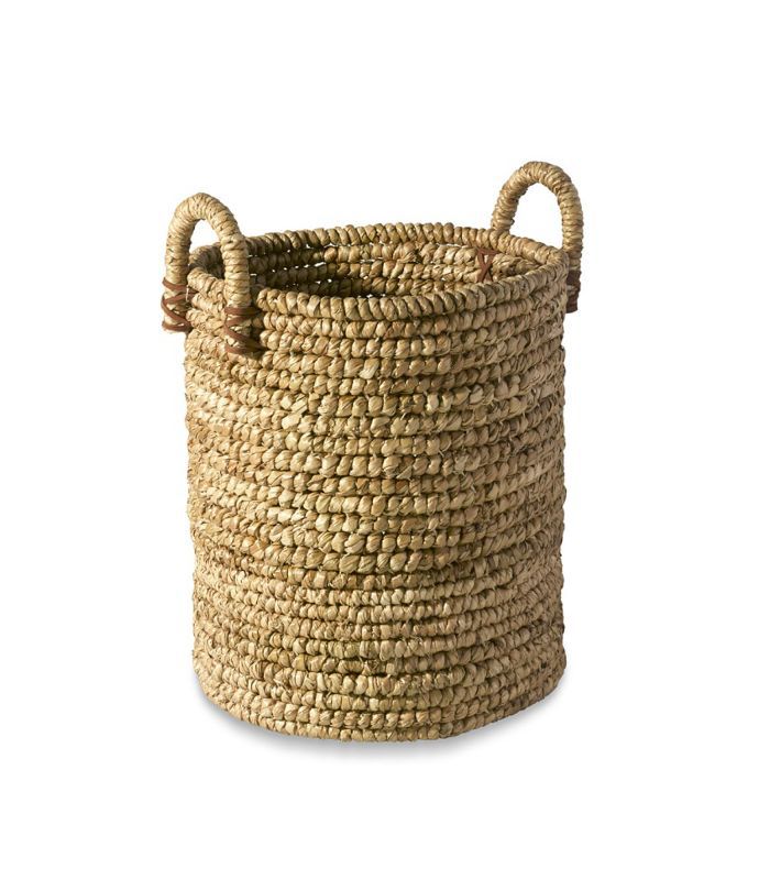 用皮革编织的海草篮子