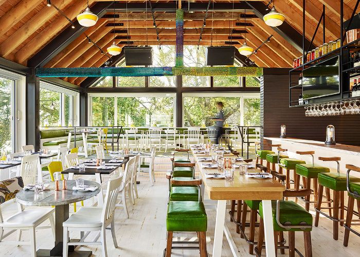 最佳单身女子目的地 - 德雷克德文郡，爱德华王子县