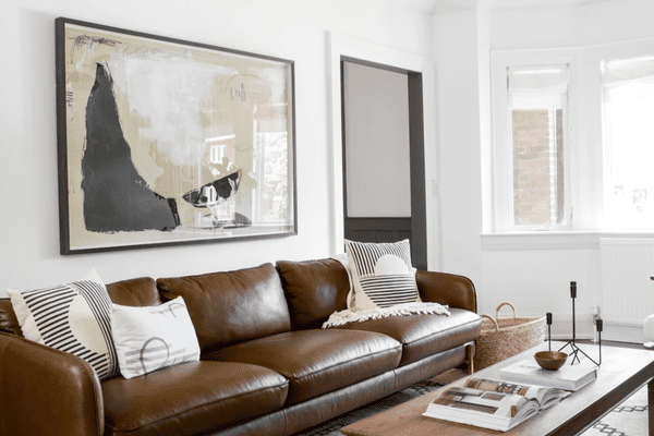 如何清洁真皮沙发——现代客厅的真皮沙发