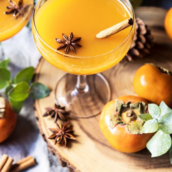秋季鸡尾酒 - 五香柿子波旁老式
