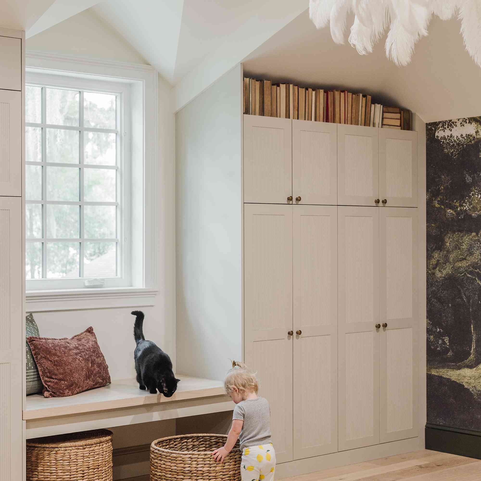 宜家装书的橱柜。