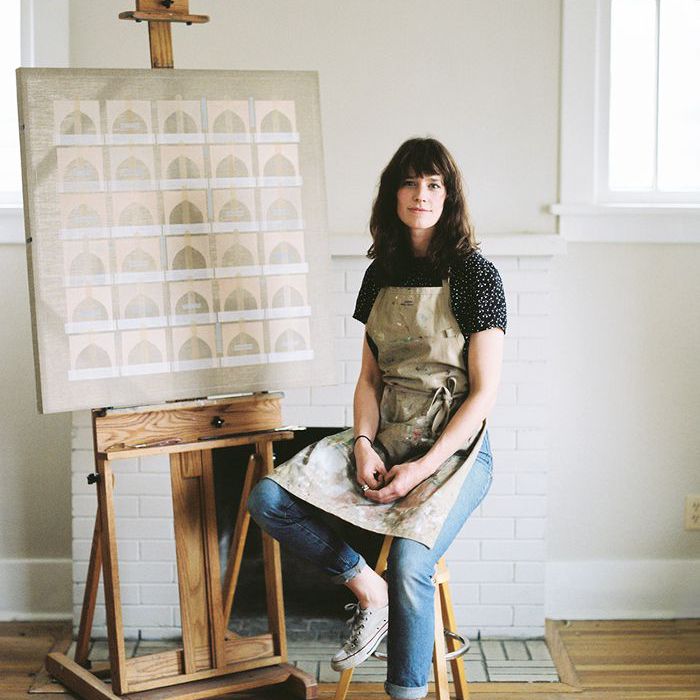 卡拉·威克斯——在她的艺术工作室