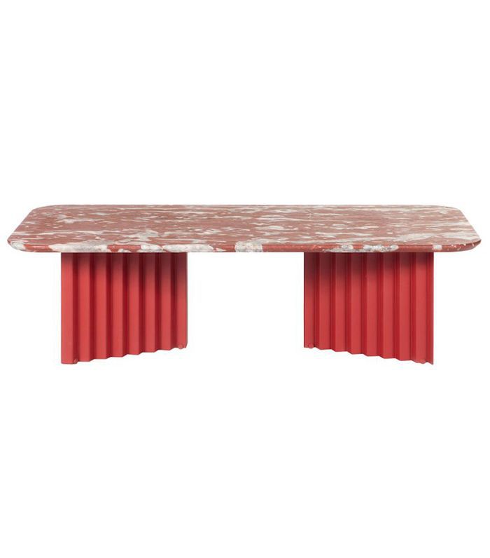 RS巴塞罗那大Plec表在红色和白色