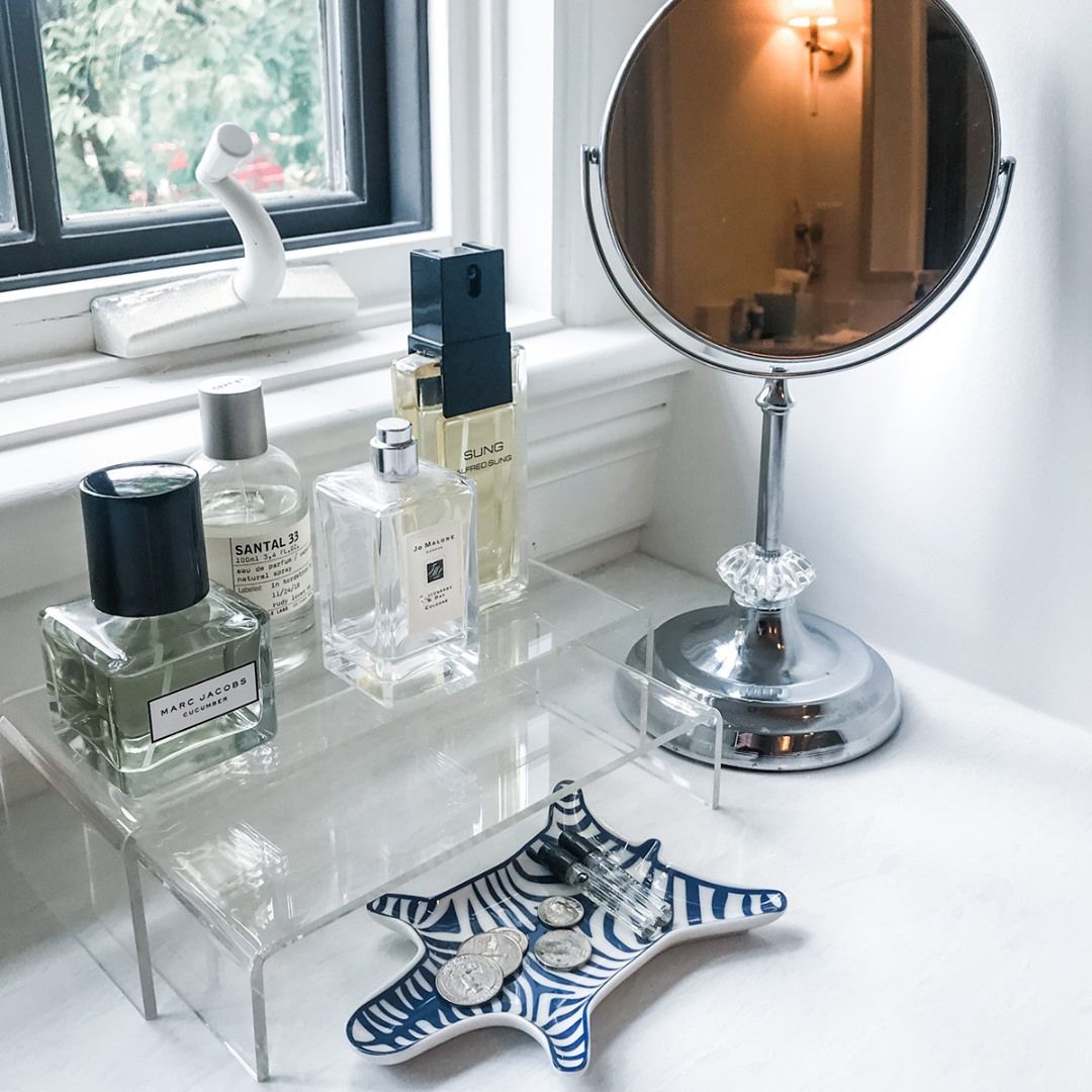 浴室台面存储堆叠