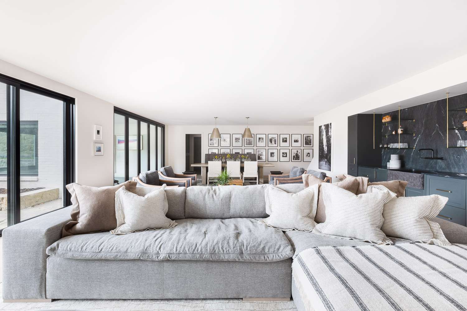 林肯内布拉斯加州之家参观客厅和餐厅