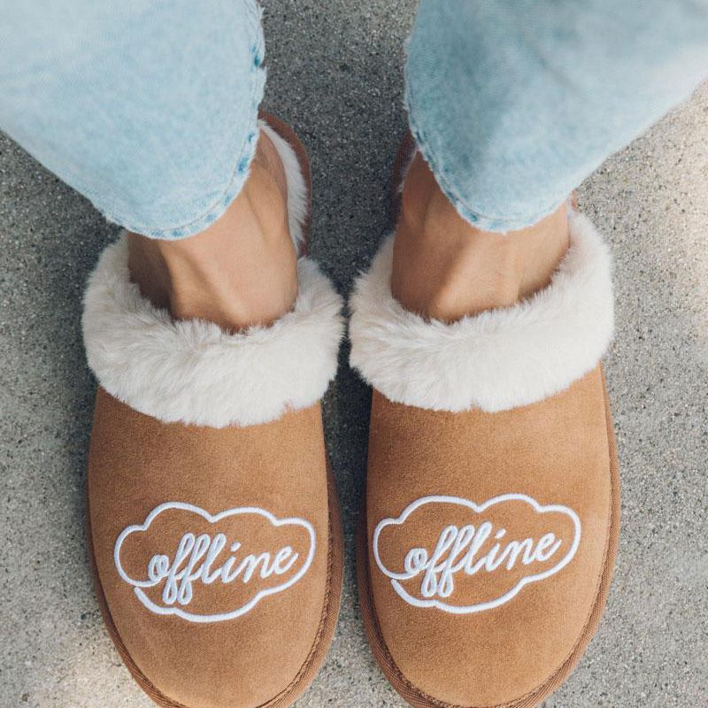 离线舒适的拖鞋