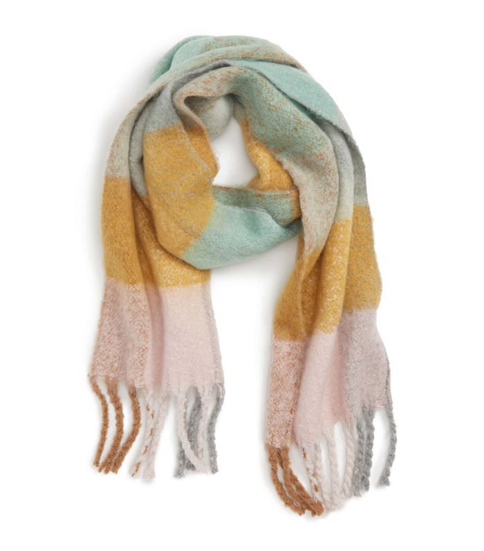 厚重的格子布围巾旅行延迟保护