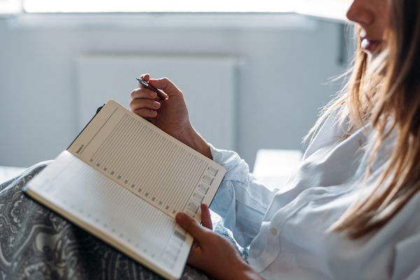 女人日志”class=