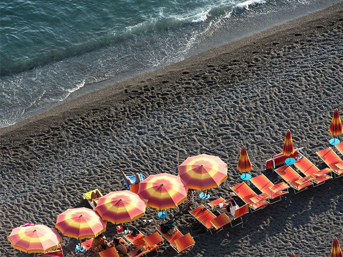 意大利的黑沙滩