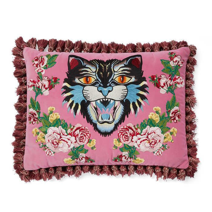 古驰天鹅绒的垫子愤怒的猫刺绣