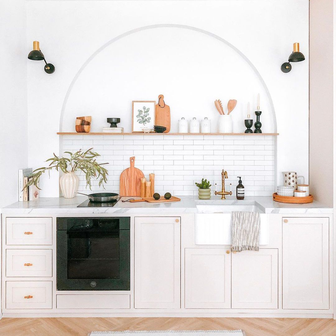 White kitchen
