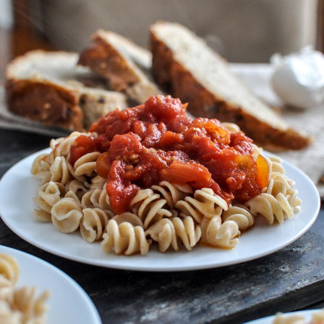 crockpot tomato sauce