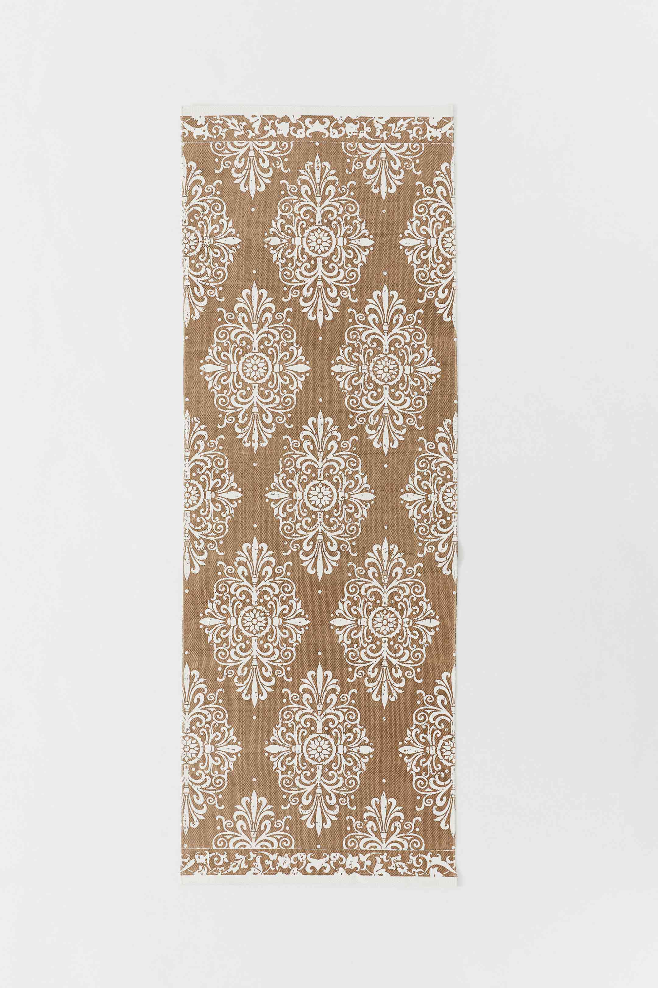 H＆M带图案棉地毯