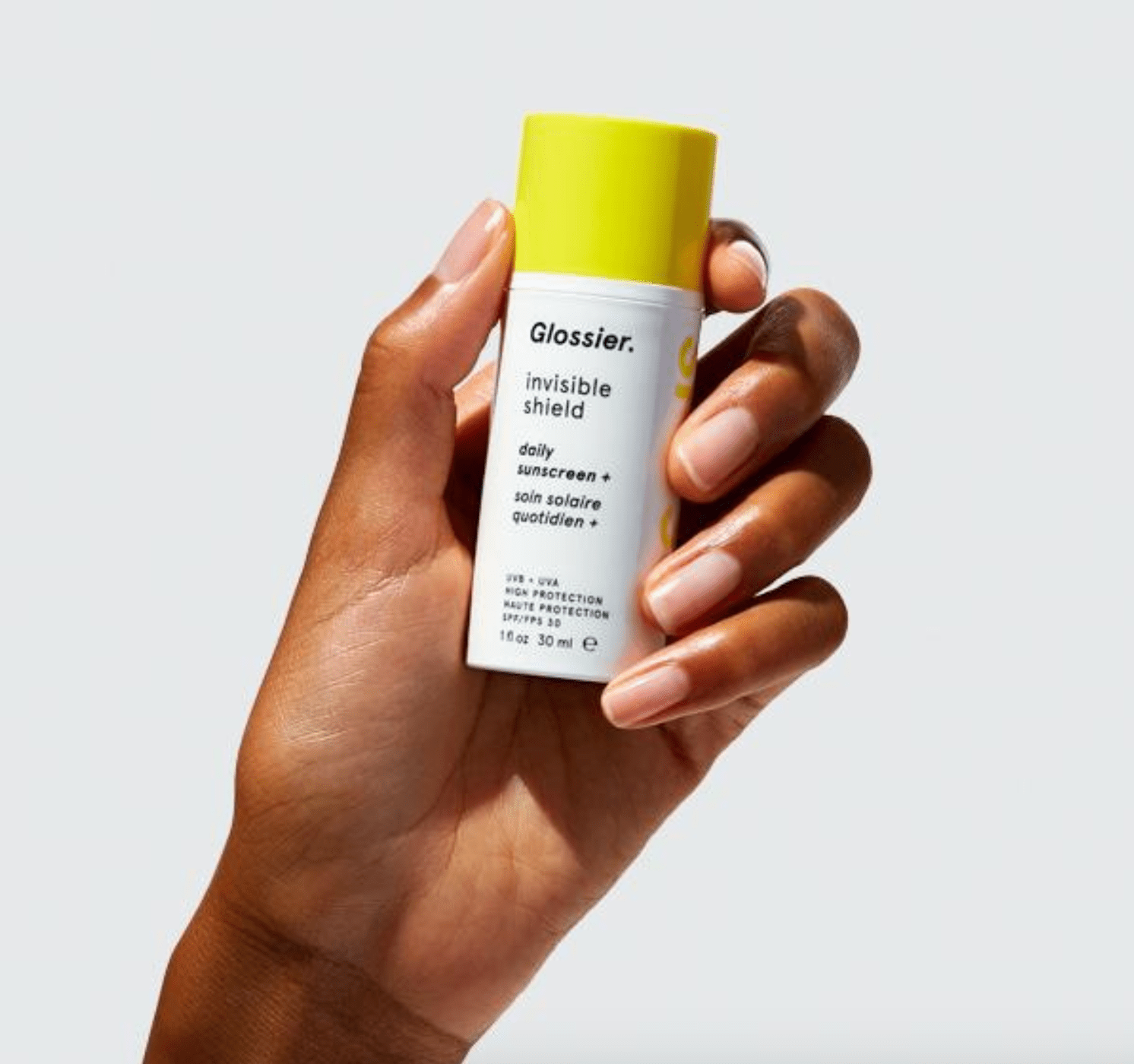 光彩夺目的无形的盾