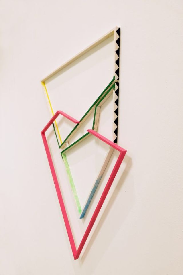 由Jeroen Molenaar的元素雕塑之间