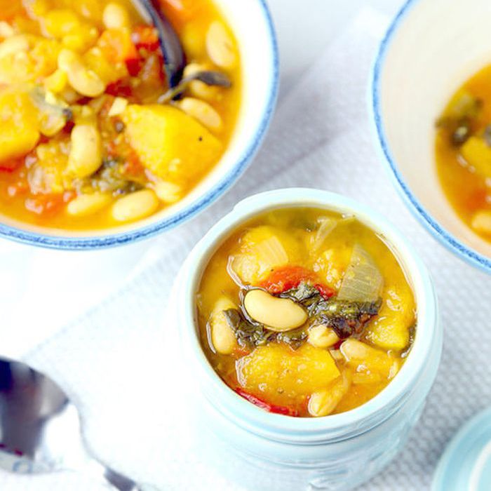 素食主义者羽衣甘蓝汤