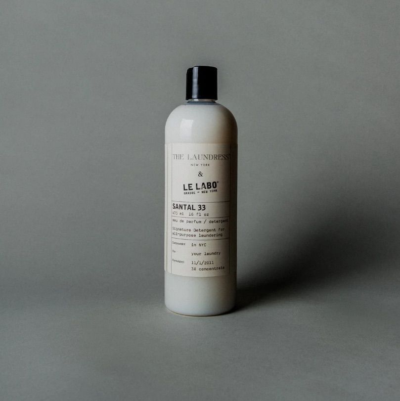 一瓶Santal 33洗涤剂。