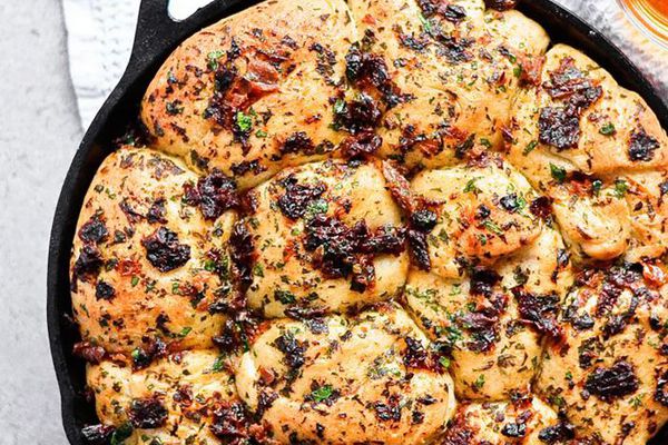 番茄干香草煎锅卷