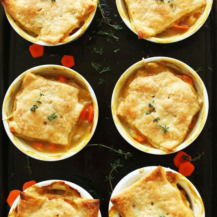 土耳其为感恩节的替代品 - 百里香和白豆罐馅饼