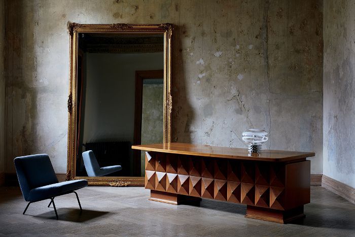 古董装饰”class=