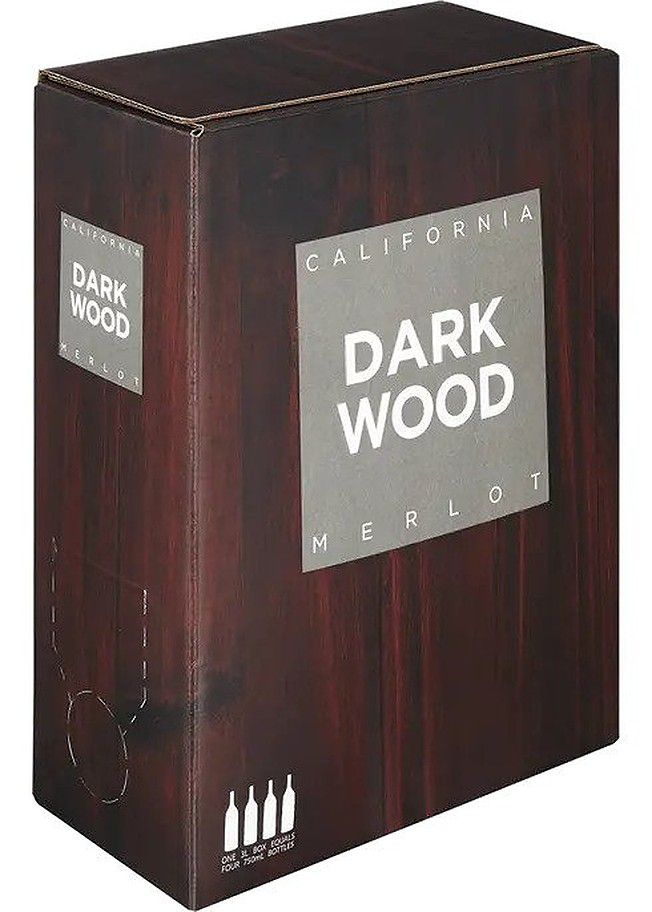 一盒梅洛葡萄酒。