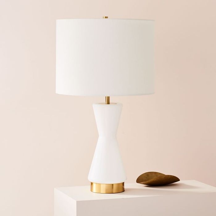 西榆金属化玻璃台灯“class=