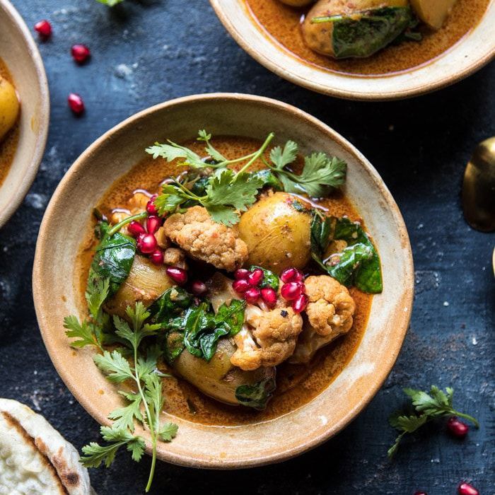 慢炖土豆和花椰菜咖喱