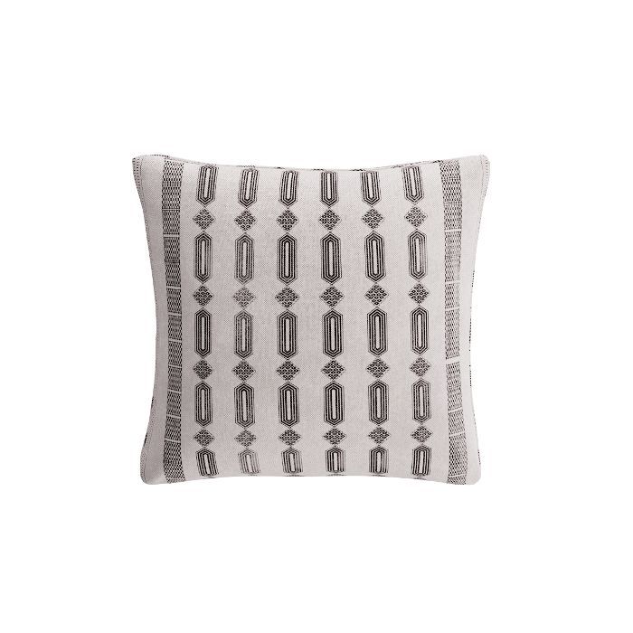 里面x SF女孩在海湾扔枕头”class=