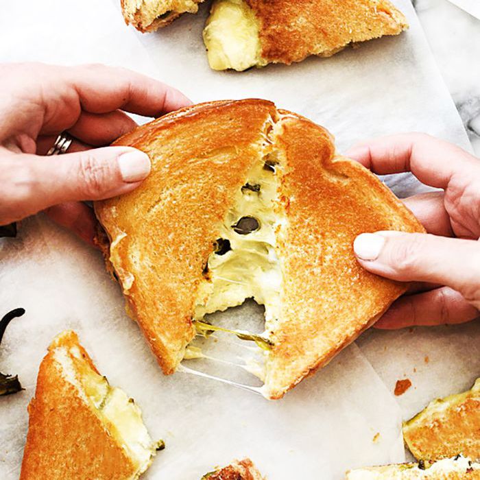 健康烤奶酪三明治