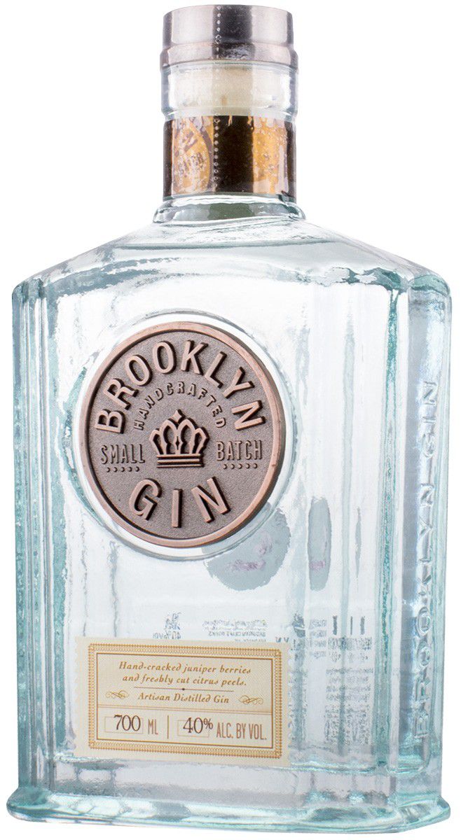 一瓶杜松子酒。