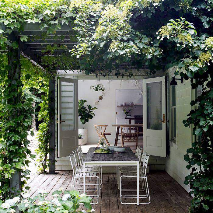 在汉普顿周末度假，户外用餐区”class=