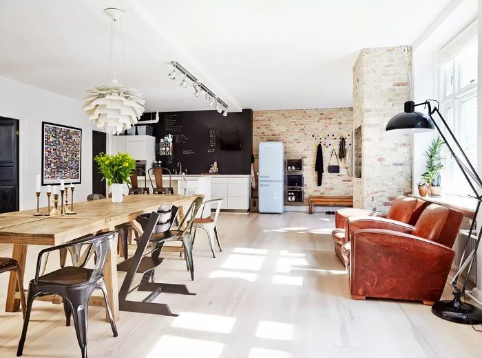 Airbnb房间里的适合家庭使用的古董