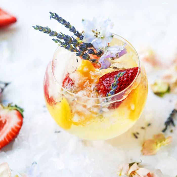 薰衣草桑格利亚汽酒