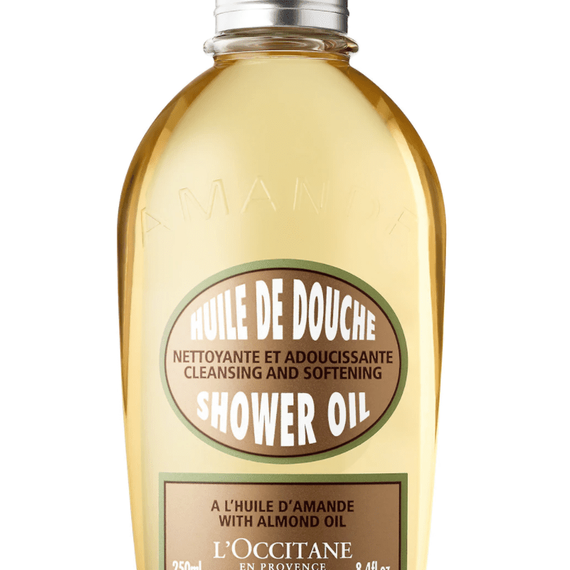 用杏仁油清洁和软化沐浴油