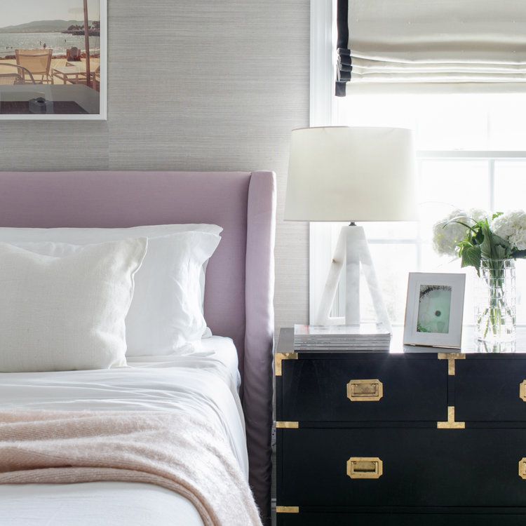 紫色的卧室
