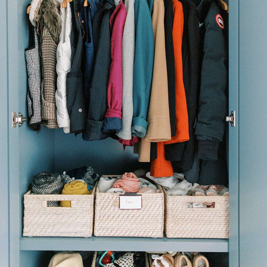 大厅壁橱与紧密的存储