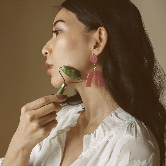 自然的方式来摆脱黑眼圈