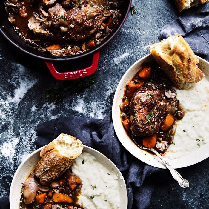 酒和奶酪菜花粉