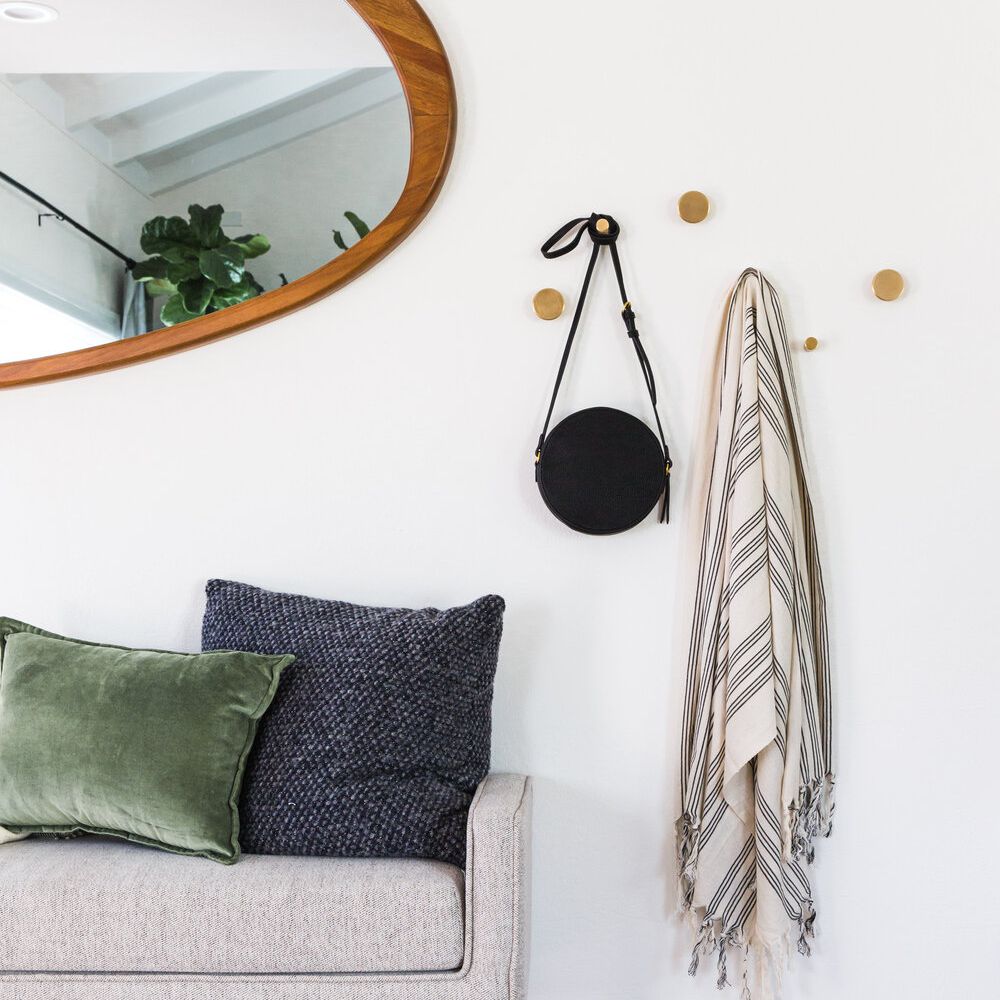 一个群集中显示多个钩子的门厅