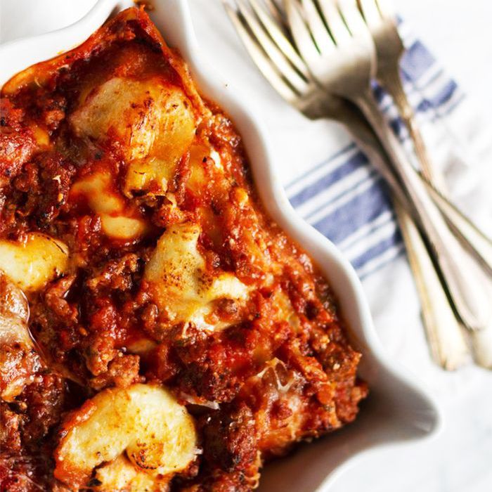 3个奶酪烤宽面条食谱