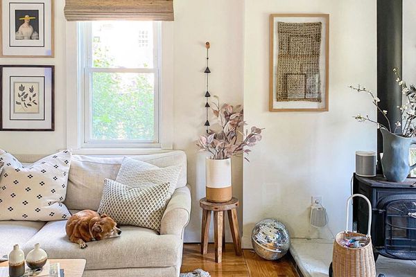 客厅与木材燃烧炉